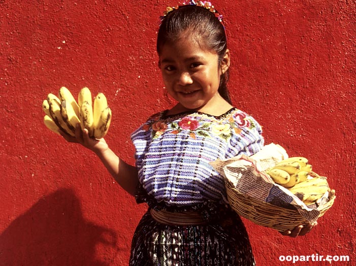 Jeune fille maya © Inguat