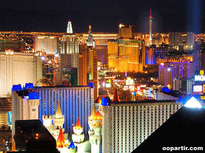Las Vegas by night © Visit USA Committee 